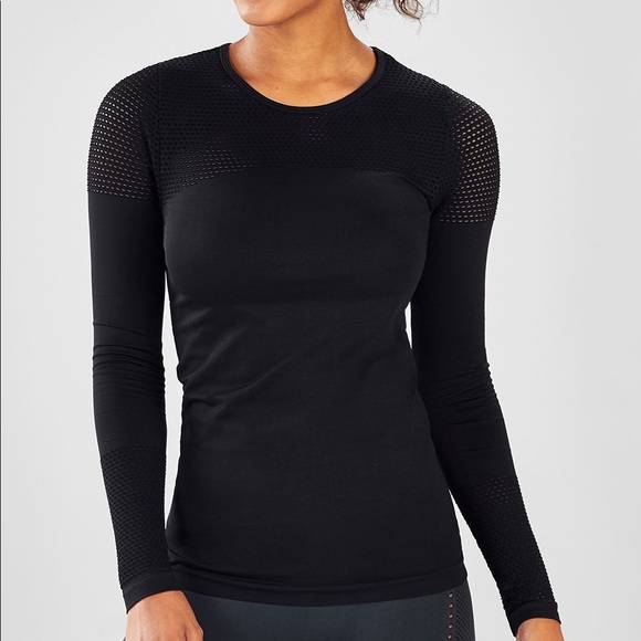 NWOT Fabletics Musetta Seamless L/S Top - Picture 1 of 5